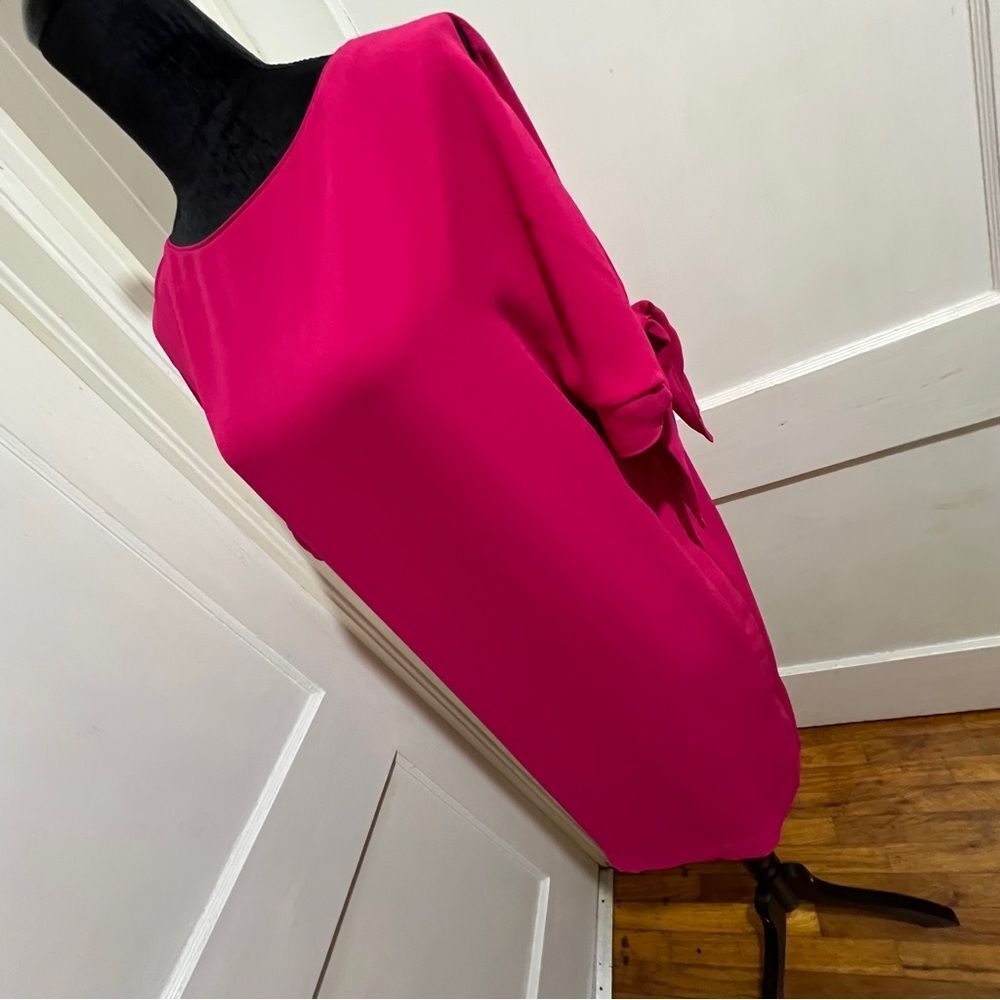 Vince Camuto Fuchsia Cold Shoulder Midi Dress